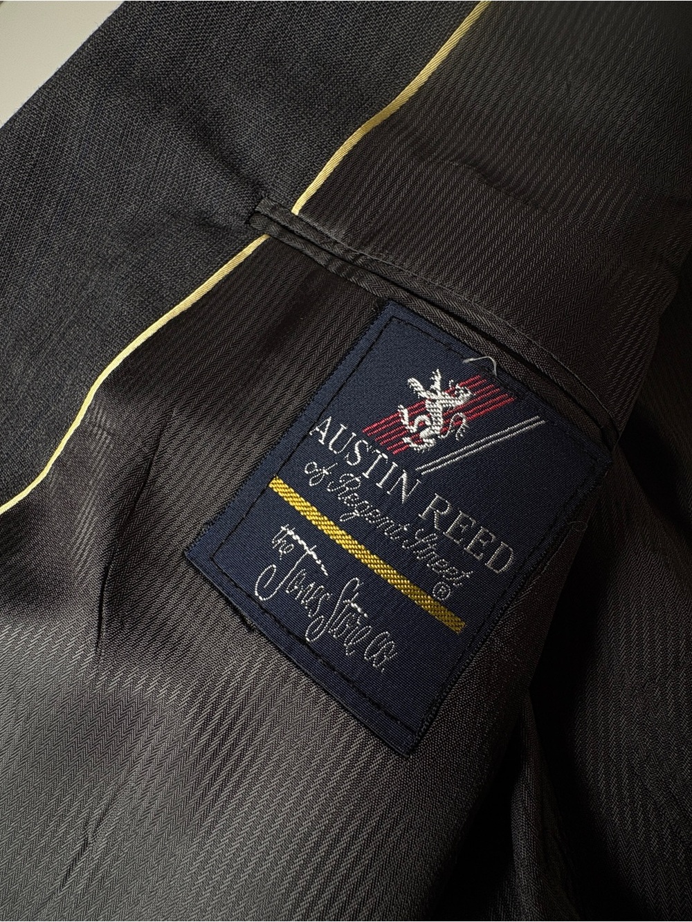 Austin Reed Vintage Black Pinstripe Suit Jacket Blazer Wool Dark Academia